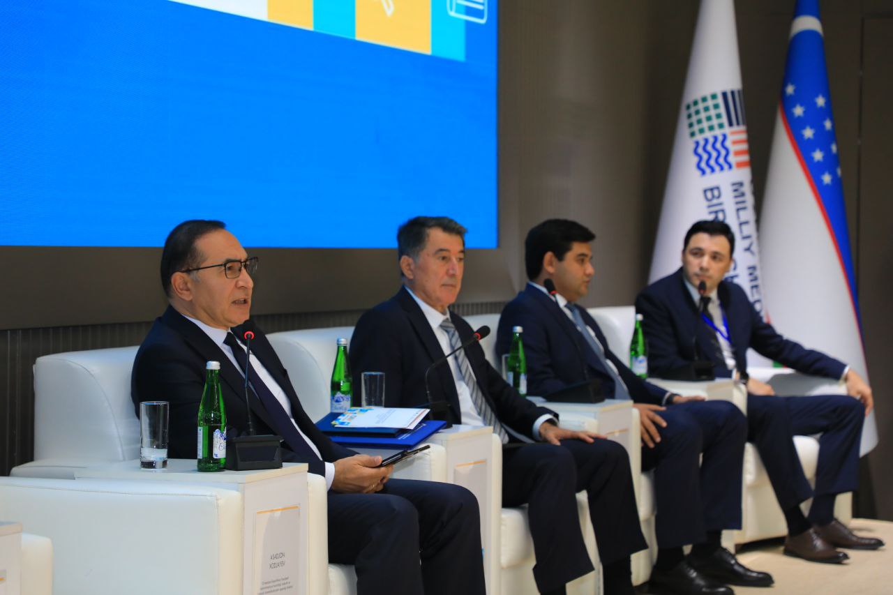 “OAV haftaligi” doirasida zamonaviy media rivoji va dolzarb masalalarga bag‘ishlangan panel sessiya bo‘lib o‘tdi